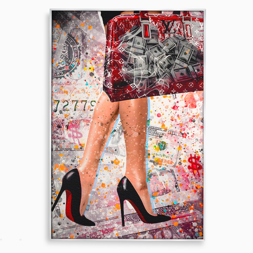 Tablou canvas cu tablou canvas cu silueta feminina si geanta rosie, in rama de aluminiu argintiu
